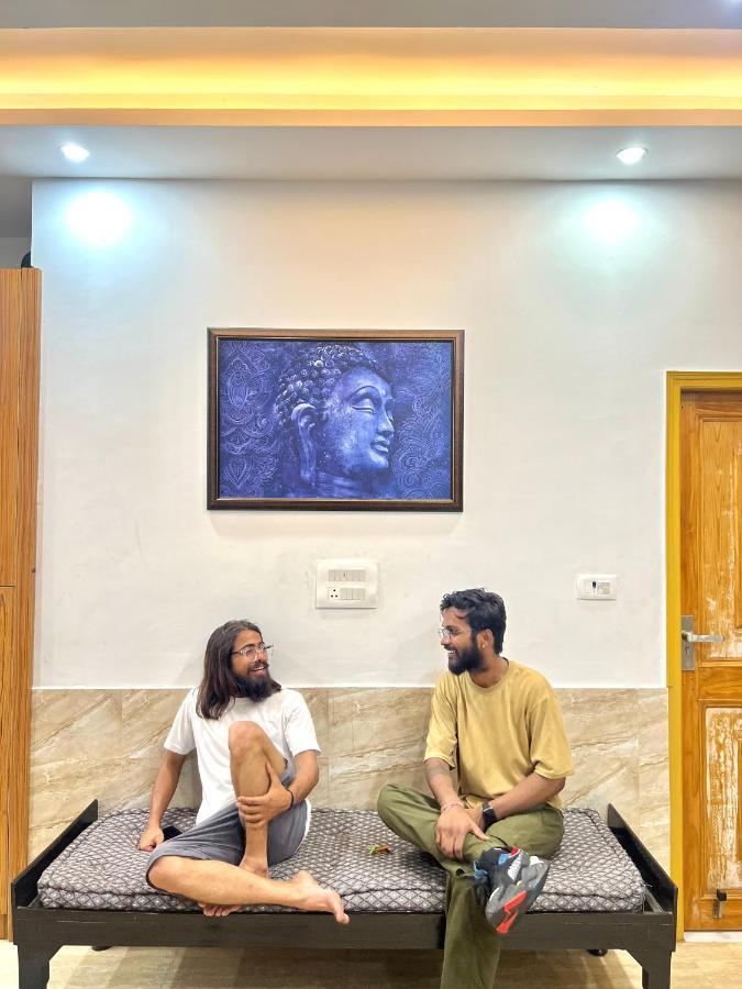 Shanti Hostel And Garden Cafe Rishīkesh 외부 사진